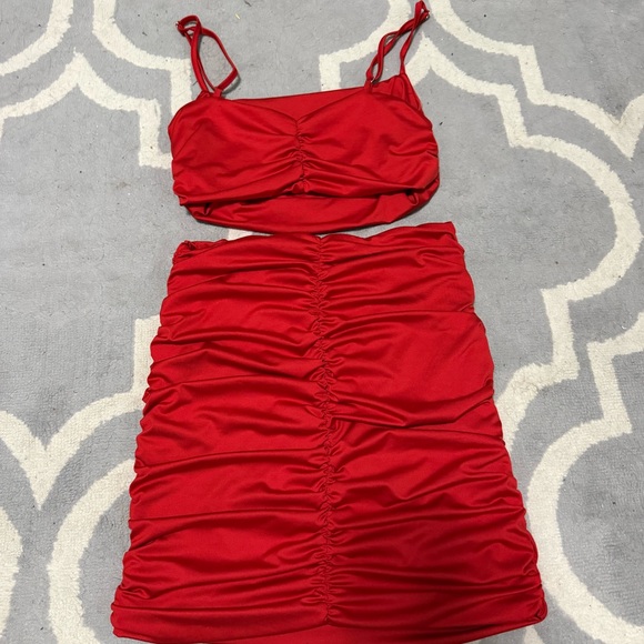 Red Ruched Skirt Set - Picture 1 of 1